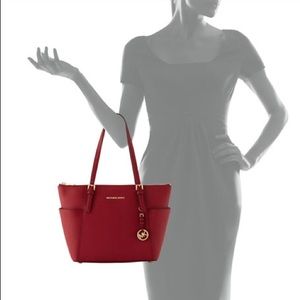 Michael Kors Jet Set tote